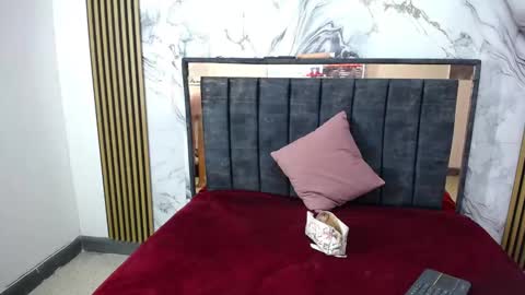 genesis_and_alex online show from January 5, 2026, 8:56 pm