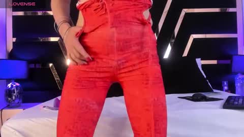 genesis_lunar online show from November 8, 2025, 9:13 pm