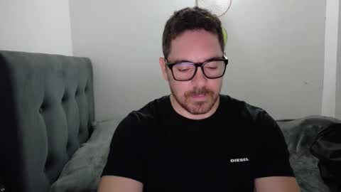 Snapshot of genesis_wb chatting on February 11, 2026, 2:49 am genesis_wb online show from February 11, 2026, 2:49 am