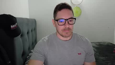 Snapshot of genesis_wb chatting on February 25, 2026, 2:43 am genesis_wb online show from February 25, 2026, 2:43 am