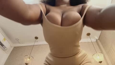 Snapshot of genesisrayden chatting on February 28, 2026, 7:37 pm genesisrayden online show from February 28, 2026, 7:37 pm