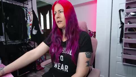 Genny Rock   and  online show from May 28, 2026, 2:47 pm