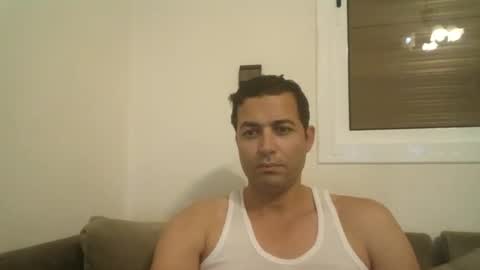 Snapshot of genteldevil chatting on February 16, 2025, 9:16 pm genteldevil online show from February 16, 2025, 9:16 pm