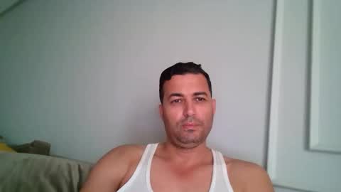 Snapshot of genteldevil chatting on September 29, 2025, 9:25 am genteldevil online show from September 29, 2025, 9:25 am