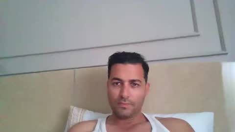 genteldevil online show from November 17, 2025, 9:26 am