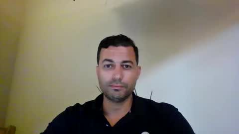 genteldevil online show from May 15, 2026, 9:33 pm