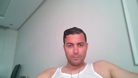 genteldevil online show from May 23, 2026, 1:15 pm