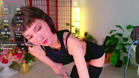 gentlemusee online show from May 27, 2026, 1:57 am