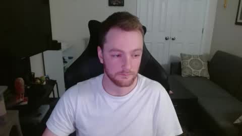 Snapshot of genuinedge chatting on November 10, 2025, 2:54 am genuinedge online show from November 10, 2025, 2:54 am