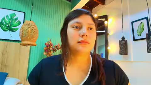 Snapshot of geo_jonnes25 chatting on June 13, 2026, 9:40 am Geo J online show from June 13, 2026, 9:40 am