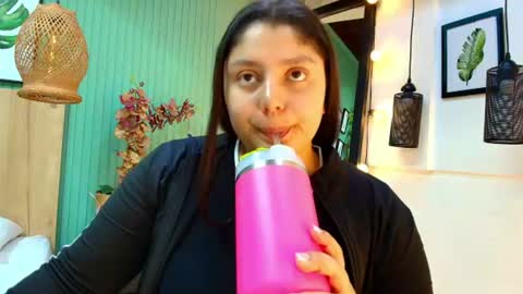 Snapshot of geo_jonnes25 chatting on July 17, 2026, 9:49 am Geo J online show from July 17, 2026, 9:49 am