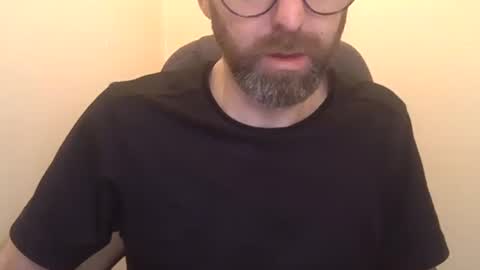 Snapshot of geon2xx chatting on March 4, 2025, 9:51 am Geon online show from March 4, 2025, 9:51 am