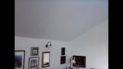 Snapshot of georg1412 chatting on May 8, 2026, 4:23 pm georg1412 online show from May 8, 2026, 4:23 pm