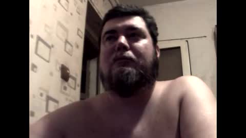 Snapshot of george84xxx chatting on October 16, 2025, 7:48 pm GeOOXXX online show from October 16, 2025, 7:48 pm