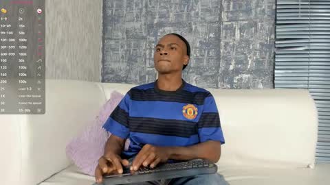 Snapshot of george_lancee chatting on October 8, 2025, 2:42 am G E O R G E online show from October 8, 2025, 2:42 am