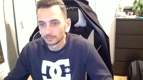 Snapshot of georgek0011 chatting on September 28, 2025, 7:19 pm georgek0011 online show from September 28, 2025, 7:19 pm