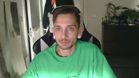 georgek0011 online show from January 17, 2026, 3:55 am