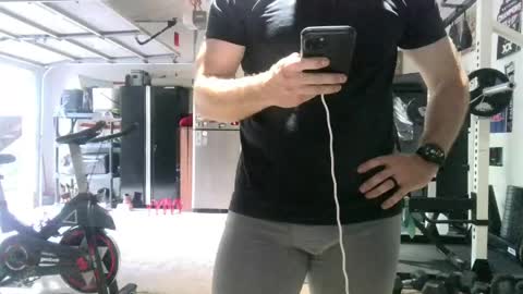 georgiaboy11 online show from April 16, 2026, 9:39 pm