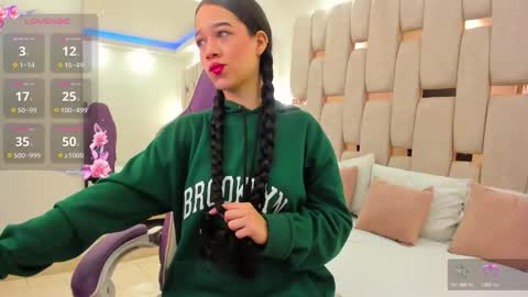 Georgina Kloss  online show from February 6, 2026, 5:05 pm