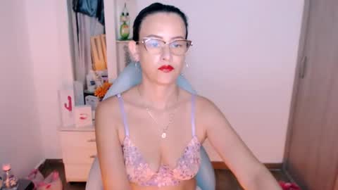 georgina Ferrer online show from July 6, 2026, 2:52 am