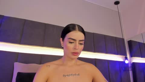 Snapshot of georginna_sins chatting on January 25, 2025, 11:00 pm Kendal online show from January 25, 2025, 11:00 pm