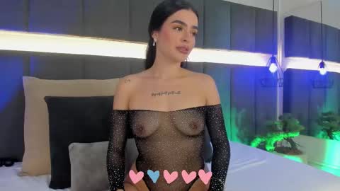 Snapshot of georginna_sins chatting on February 17, 2025, 11:09 pm Kendal online show from February 17, 2025, 11:09 pm