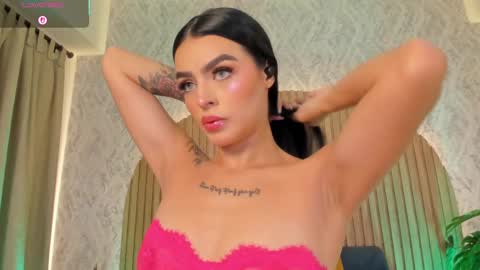 Snapshot of georginna_sins chatting on September 15, 2025, 1:33 pm Kendal online show from September 15, 2025, 1:33 pm