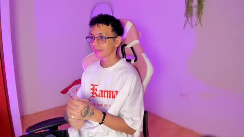 Snapshot of georgy_nroses chatting on December 11, 2024, 6:36 am georgy_nroses online show from December 11, 2024, 6:36 am