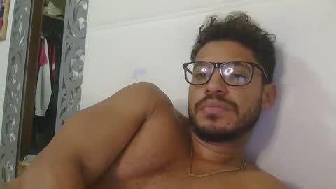 geovannygarrido91 online show from November 2, 2025, 9:28 pm