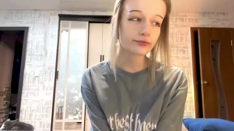 Snapshot of geralynsurkamer chatting on November 12, 2025, 5:24 pm Haley online show from November 12, 2025, 5:24 pm