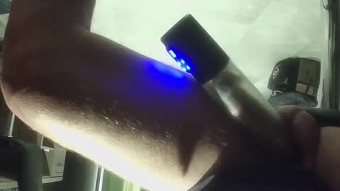 geranimo431374 online show from September 29, 2025, 4:17 am