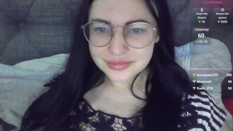 Eva online show from February 19, 2025, 10:09 pm