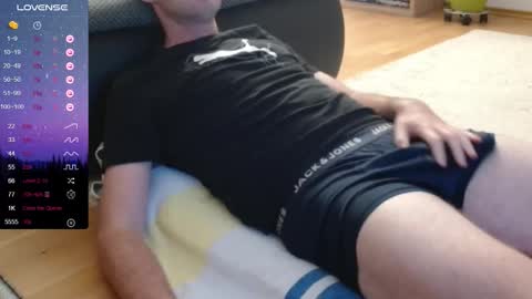 Snapshot of germanpenis90 chatting on September 19, 2025, 9:26 pm Nick online show from September 19, 2025, 9:26 pm