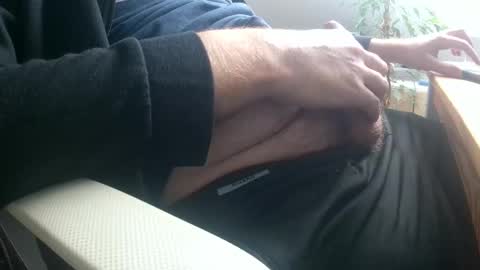 Snapshot of gerpolo87 chatting on October 17, 2025, 12:08 pm Scorceze online show from October 17, 2025, 12:08 pm