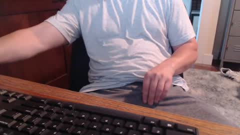 Snapshot of gethoggy chatting on July 1, 2026, 3:45 pm gethoggy online show from July 1, 2026, 3:45 pm