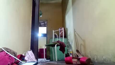 Gaby online show from April 15, 2026, 8:42 pm