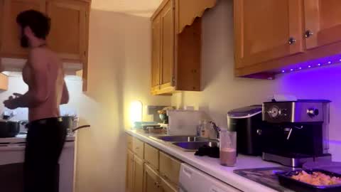 big boy ghost face online show from February 23, 2026, 3:48 am