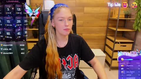 Sweety online show from February 3, 2025, 3:31 am