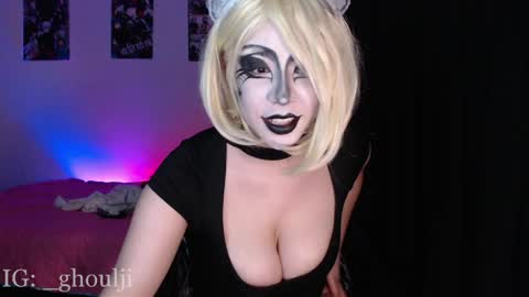 Annie   Im going to be offline from 29nov to 3dec online show from April 8, 2026, 1:16 am