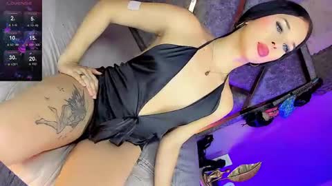 Snapshot of gia21xxx chatting on June 28, 2026, 5:19 pm Gia Ferrara online show from June 28, 2026, 5:19 pm