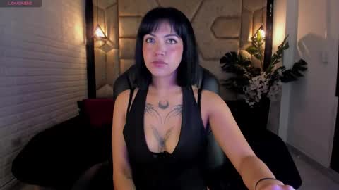 Gia online show from March 29, 2026, 1:00 pm