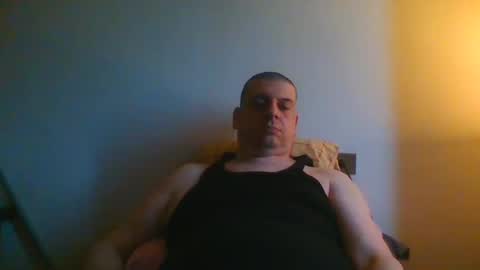 Snapshot of giaco1982 chatting on March 9, 2025, 10:41 am samuel online show from March 9, 2025, 10:41 am