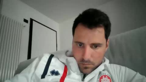 giacomo9669 online show from March 3, 2026, 1:39 pm