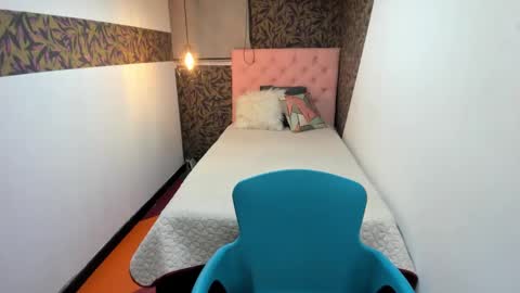 G I A  FOX online show from February 7, 2025, 1:11 pm