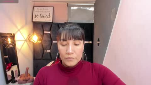 G I A  FOX online show from September 18, 2025, 1:13 pm