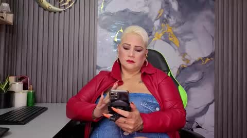   online show from March 28, 2026, 10:15 am