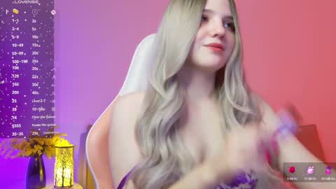 Roxy online show from February 24, 2025, 12:09 am