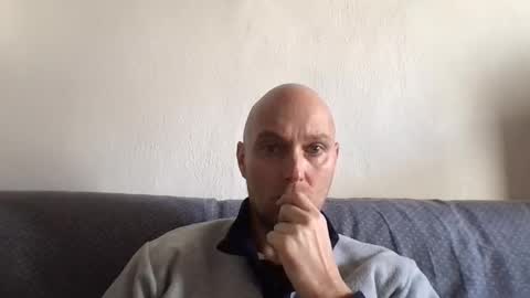 giannipaciotti online show from February 26, 2025, 1:30 pm