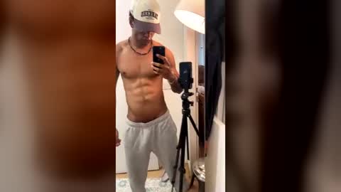 Snapshot of gianosilva chatting on August 2, 2026, 5:11 pm gianosilva online show from August 2, 2026, 5:11 pm