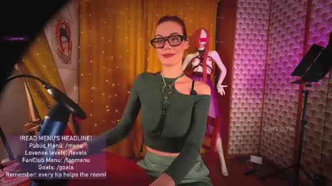 Snapshot of giantess_eva chatting on April 24, 2026, 8:33 pm Eva online show from April 24, 2026, 8:33 pm